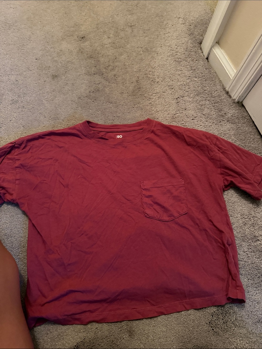 Women’s Kohl’s cropped pocket t shirt